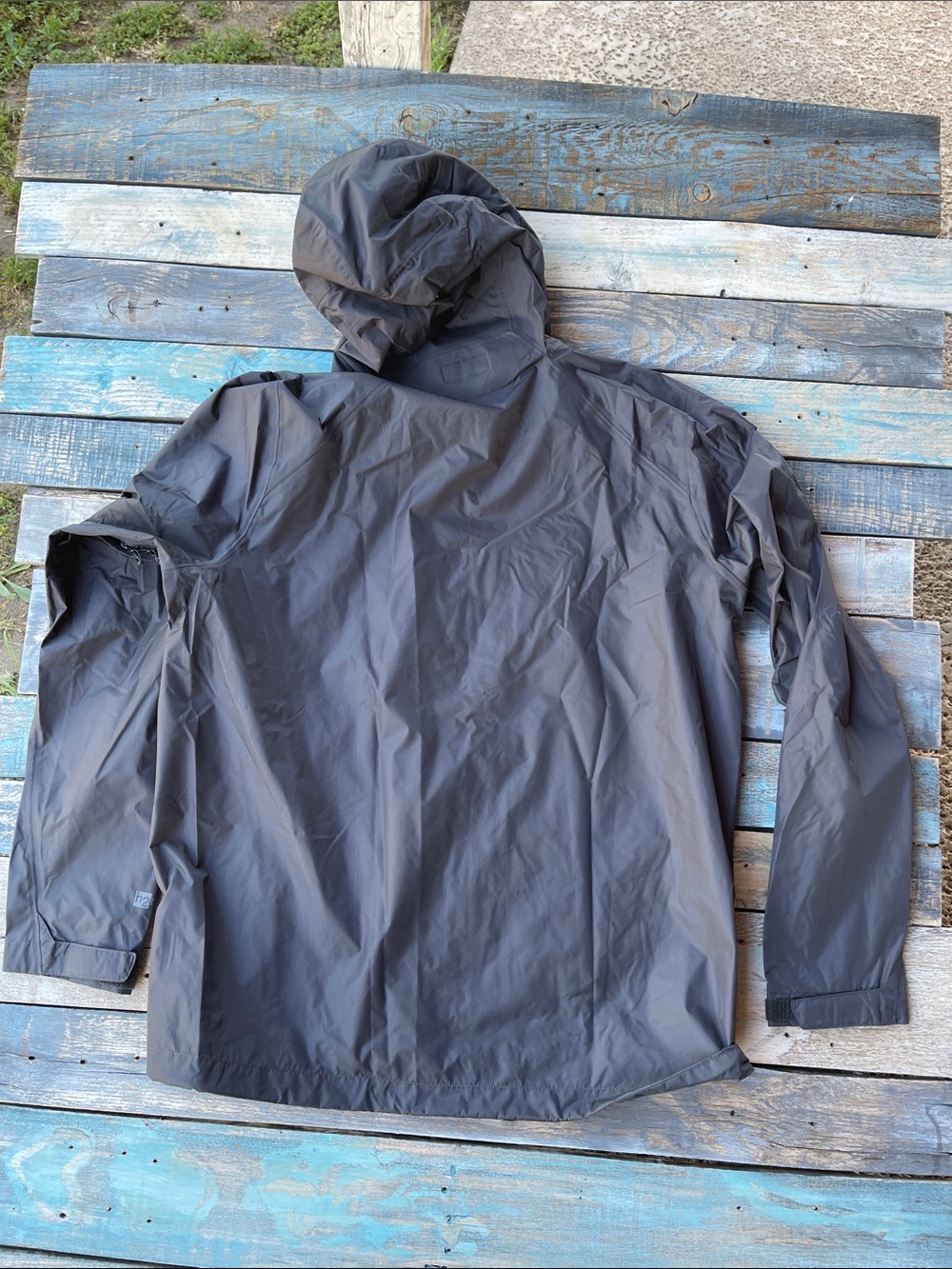Patagonia h2no Torrent Shell Rain Jacket 8302 Sp 19 Men’s L - Picture 12 of 12